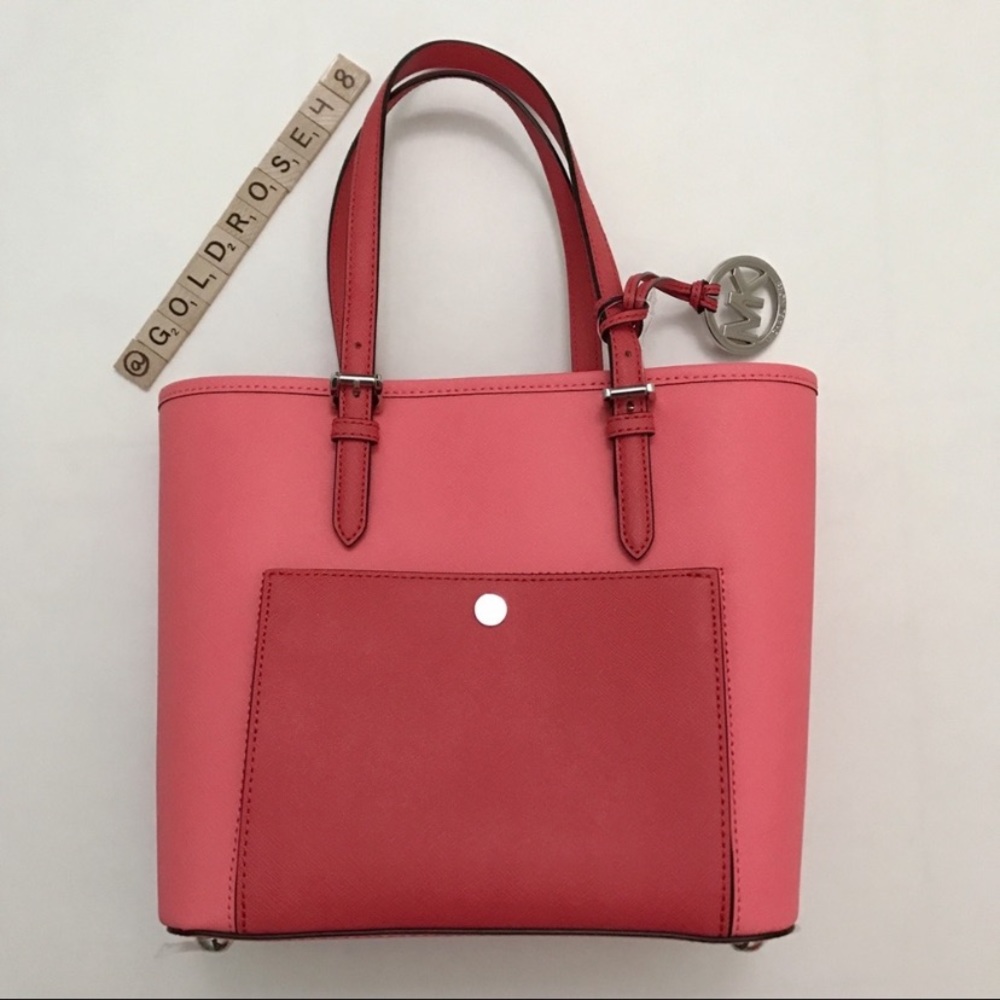 Michael Kors Jet Set pocket coral tote